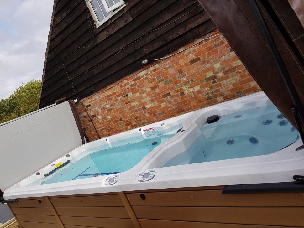 Бассейн СПА с противотоком Vita Spa Swim Spa VM 8