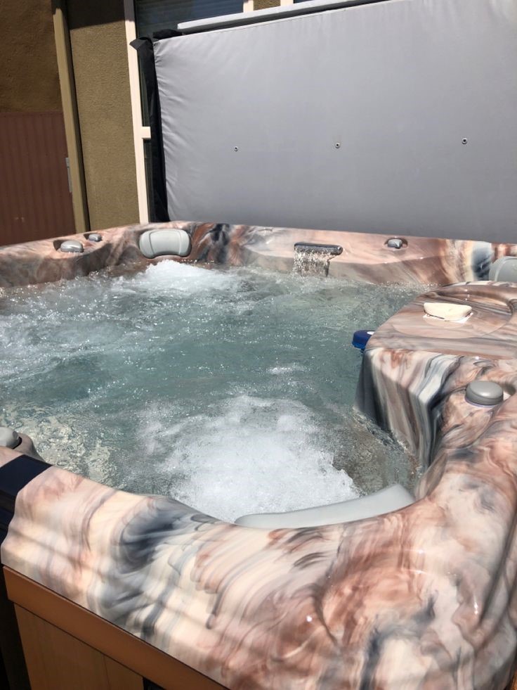 Погружение в удовольствие: спа-бассейн MEXDA WS-298D для идеального отдыха в доме Антона!